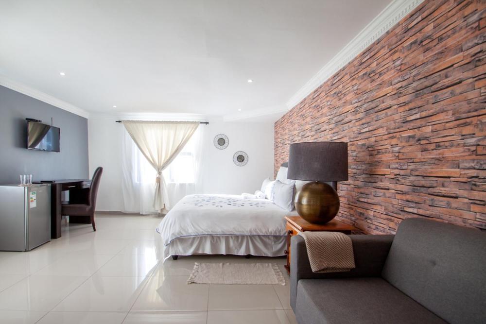 Guest house Muxima 2*